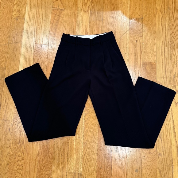 Aritizia - Wilfred - The Effortless Pant - Black - Size 0 - Picture 5 of 8